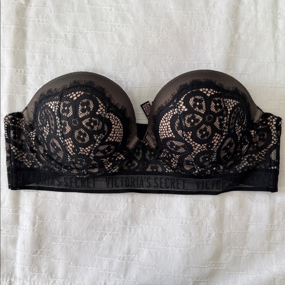 Victoria's Secret Black Floral Lace Bra with push-up